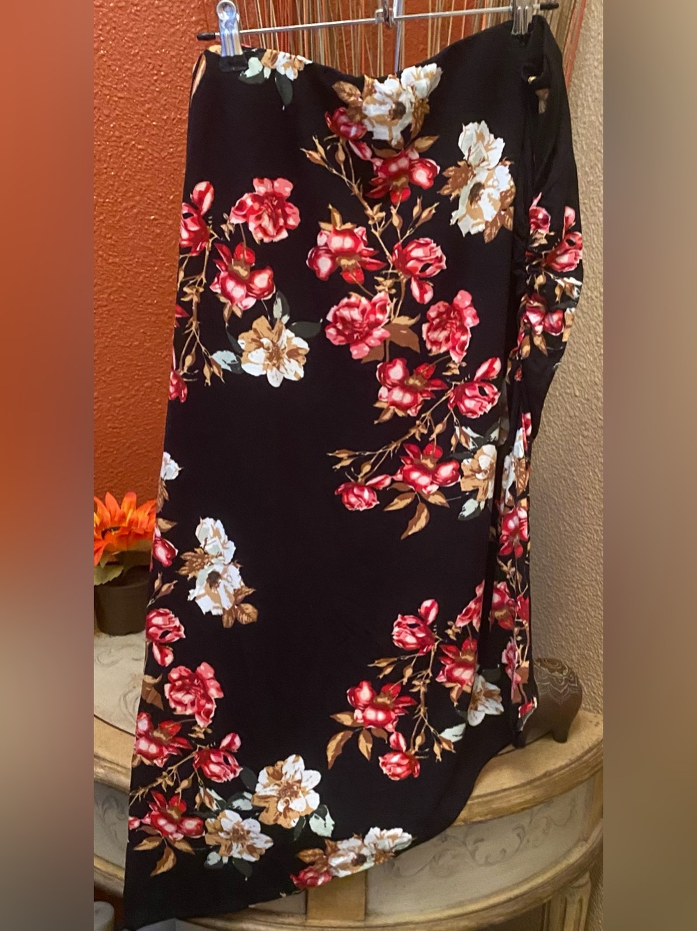 Venus - NEW - Black Floral High-Low Handkerchief Skirt